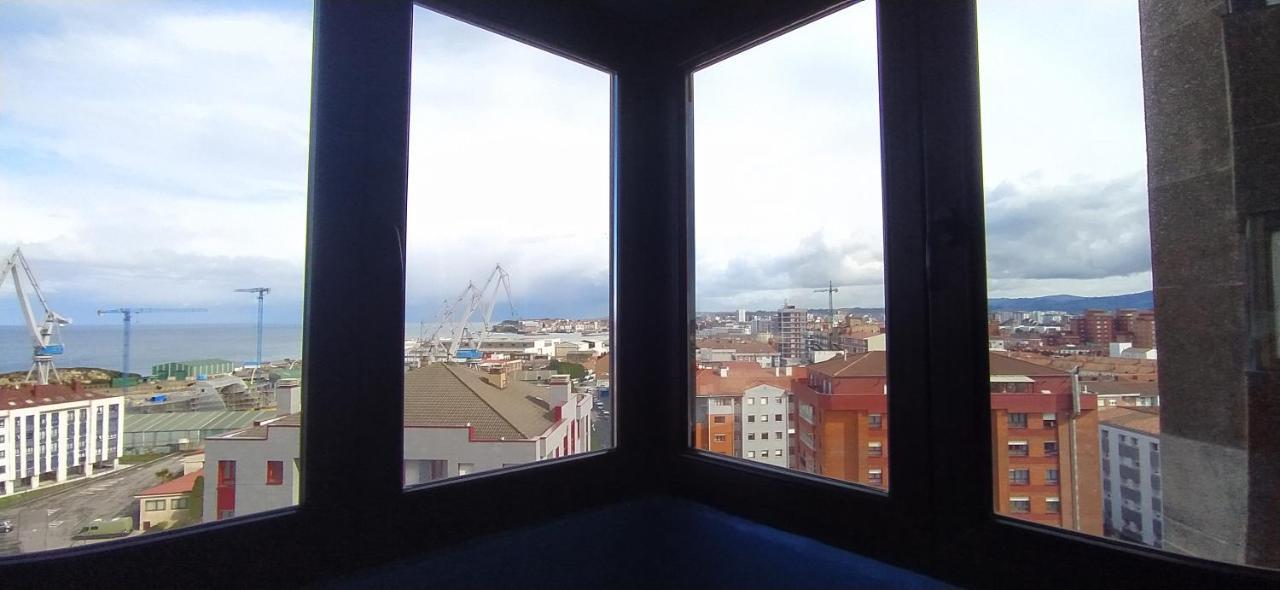 Alojamiento En Playa Del Arbeyal Gijón Buitenkant foto